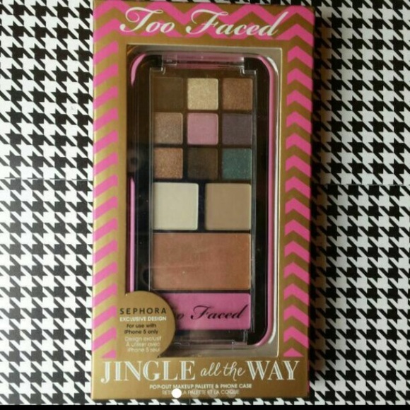 SOLD!!!!!   Too faced jingle all the way palette