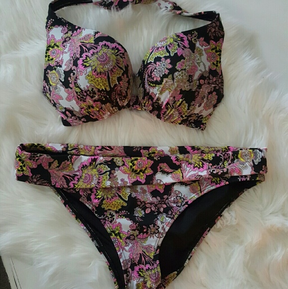 🎈SOLD🎈Victoria secret bikini 34dd/L