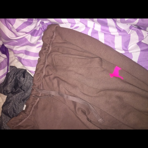 Vs jogging suit