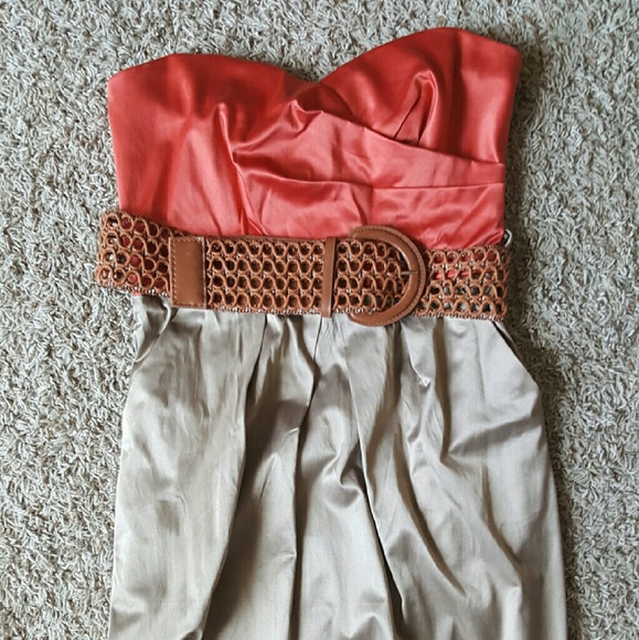 Strapless dress