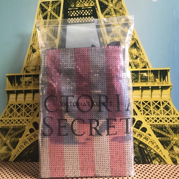 A Victoria secret bag/tote - Picture 2 of 2