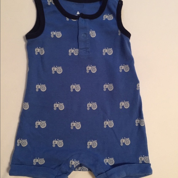 Baby gap shortall romper