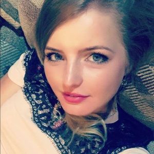 Meet your Posher, Yuliia