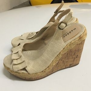 Madden girl wedge