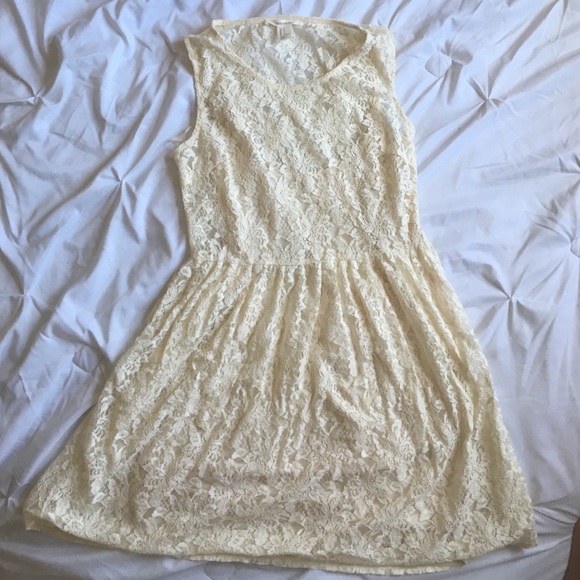 Lace dress