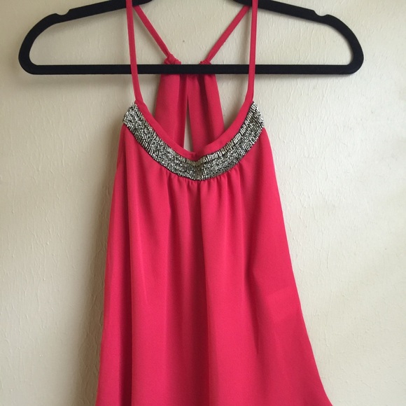 Beaded Neck Sleeveless Top!
