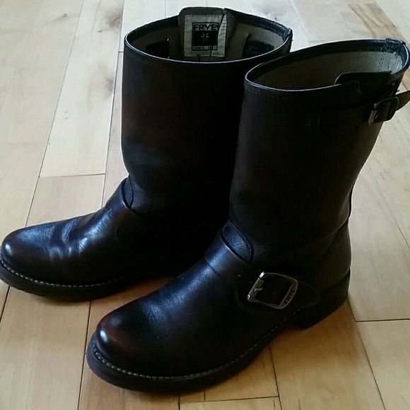 Frye Veronica Short Boots 6.5 Dark Brown