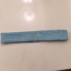 Lululemon no slip grip headband