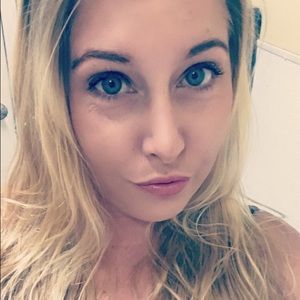 Meet your Posher, Hailey