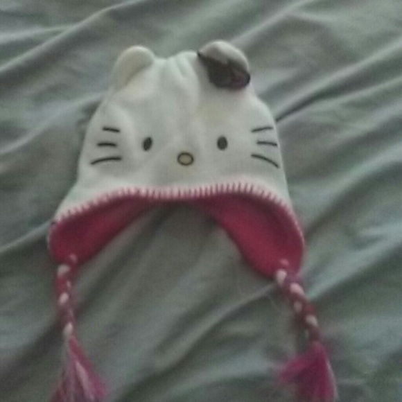 Hello kitty hat
