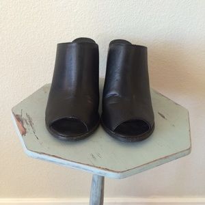 Urban Outfitters Open Toe Mules