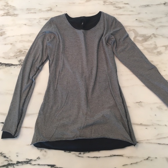Women's Gray & Black Long Sleeve Lululemon Shirt