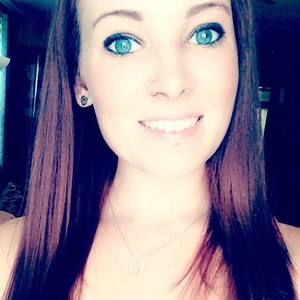 Meet your Posher, Vanessa