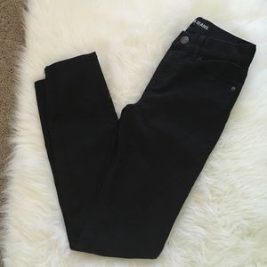 Express black skinny jeans!