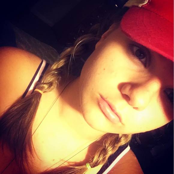 Meet your Posher, Ashlyn