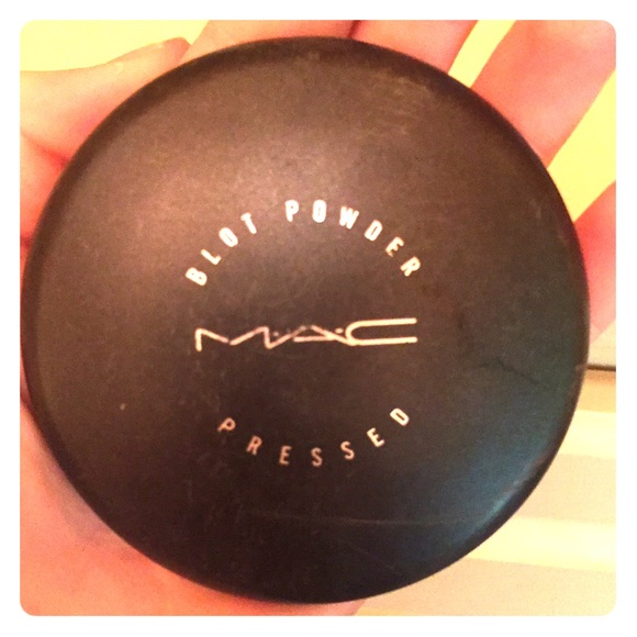 Mac Blot Powder