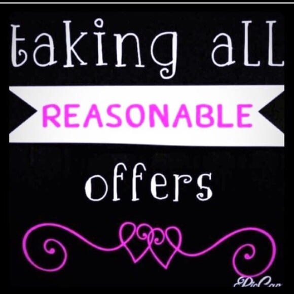 Summer closet clean out :) 👏👏👏‼️‼️