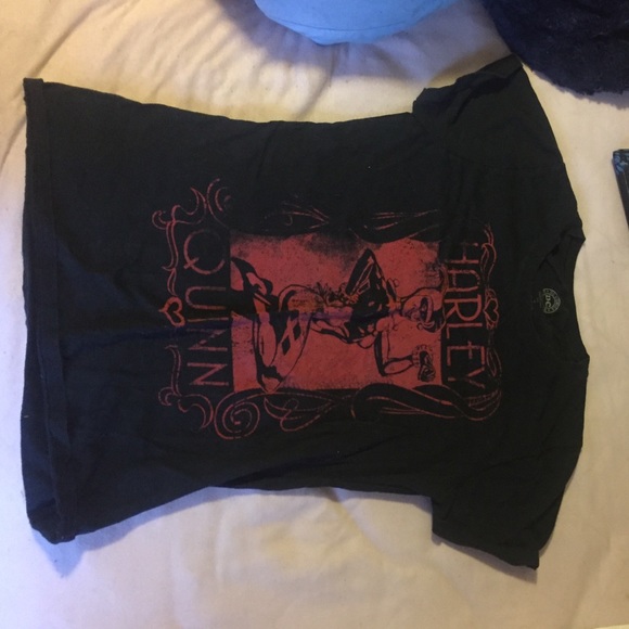 Black Harley Quinn Shirt DC Comics Hot Topic
