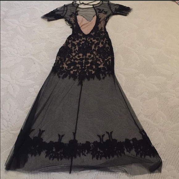 ❌SOLD❌ For Love and Lemons Luau maxi dress - Picture 4 of 4