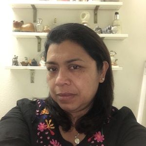 Meet your Posher, Dolores