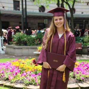 Meet your Posher, Danielle