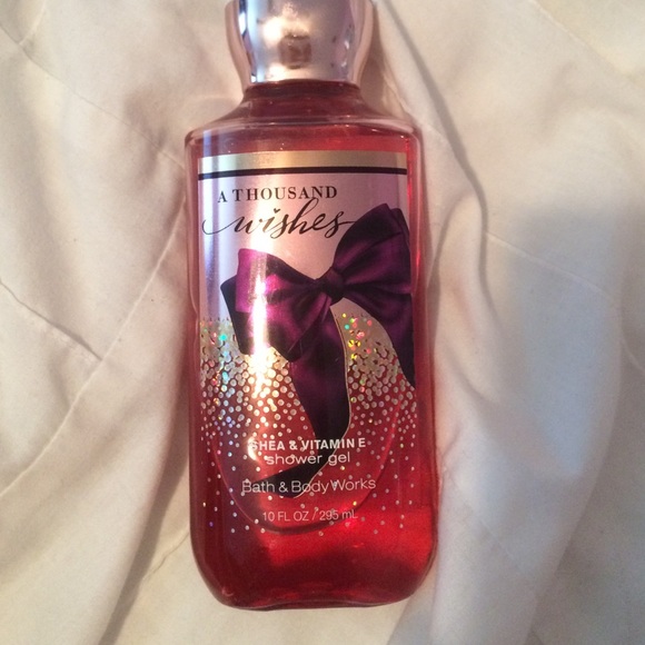 Bath & Body Works Shower Gel - Picture 1 of 2