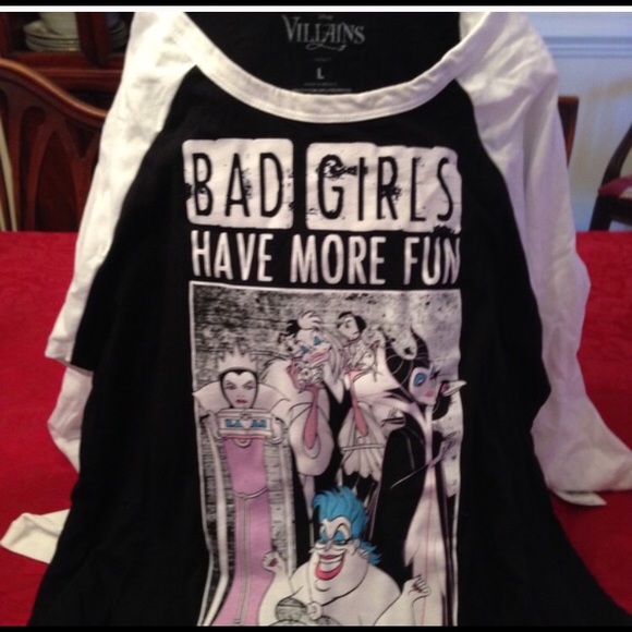 🎃HALLOWEEN - DISNEY BAD GIRLS JERSEY