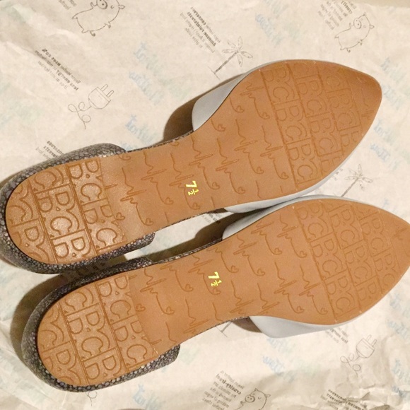 ONLY 1️⃣ LEFT! BRAND NEW IN BOX 🎁 BC d'orsay flat - Picture 4 of 4