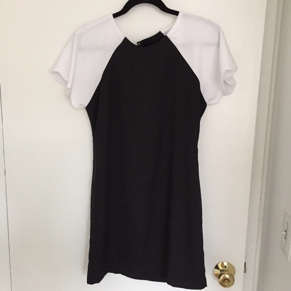 Naven black and white shift dress