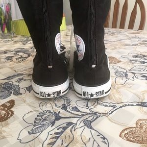 Converse Shoes - Like New Converse Boots Black Canvas Hi Tops Converse Shoes - Like New Converse Boots Black Canvas Hi Tops