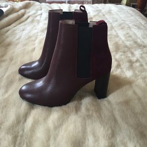 Boden burgundy Chelsea boots NWOT