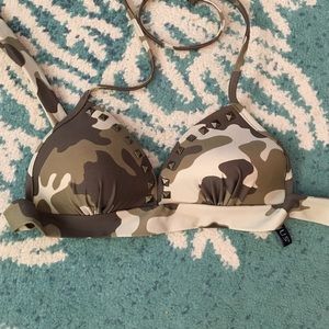 Studded Camo Venus triangle Bikini Top size C