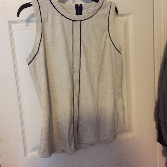 Sleeve-less top