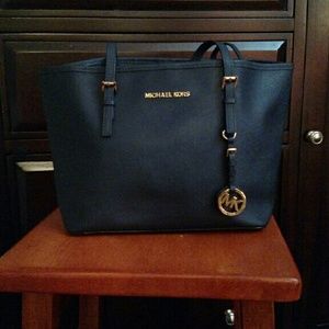 XX SOLDXX     Navy Michael Kors Tote