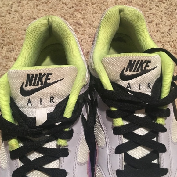 Size 11 Green and Purple Nike Air's - Picture 3 of 4