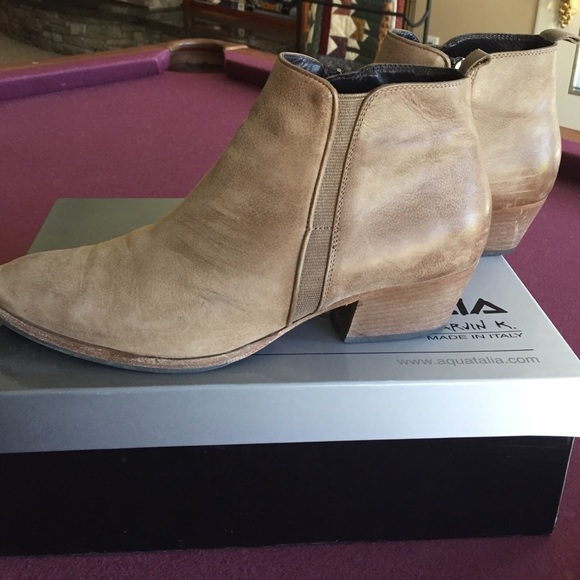 Gorgeous leather aquatalia waterproof booties