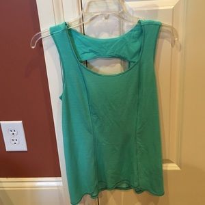 LULULEMON GREEN TANK TOP