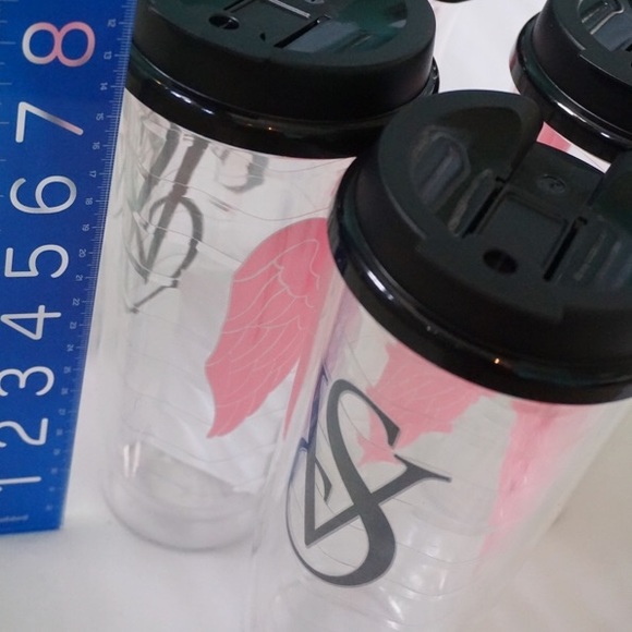 BRAND NEW ((1)) VICTORIA SECRET TUMBLER - Picture 3 of 4