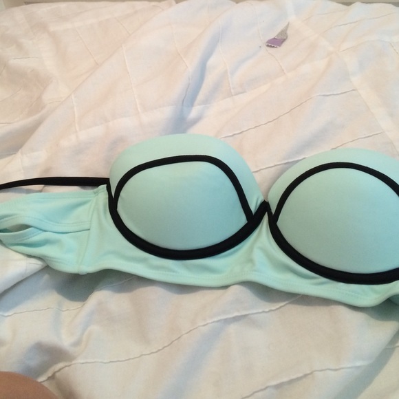 Bikini Top - Picture 2 of 2