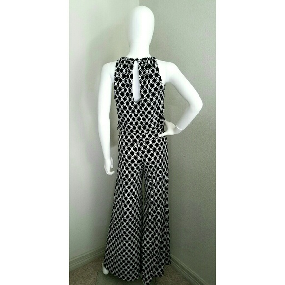 NWT White House Black Market Jumpsuit - Picture 2 of 3