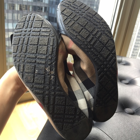 Burberry flats - Picture 4 of 4