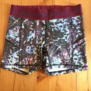 Floral Tranquil Blue Lululemon What the Sport II