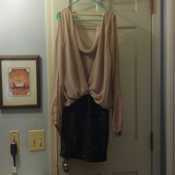 Dress - Picture 2 of 2