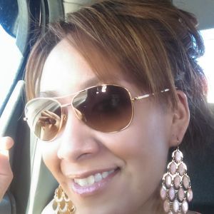 Meet your Posher, Valana