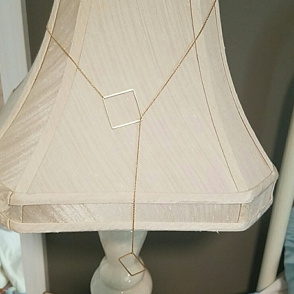 Gold square choker