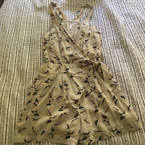 BCBGeneration wrap style romper🏇