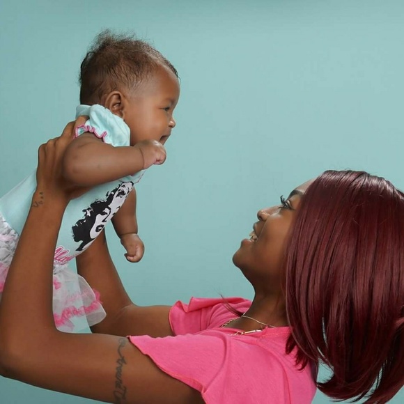 Meet your Posher, Destiny - Picture 3 of 3