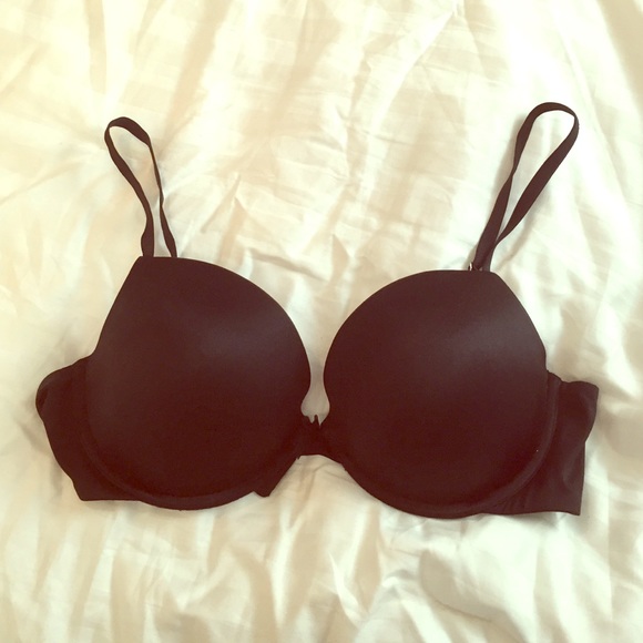 Lightly worn. Aerie Bra. Ella Gel.