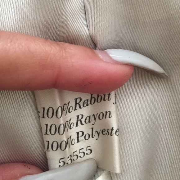 Rabbit Coat - Picture 3 of 4