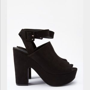 New Faux Suede Platform Sandal